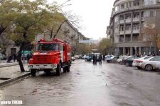 Evacuation of Bank Respublika employees - photo-session